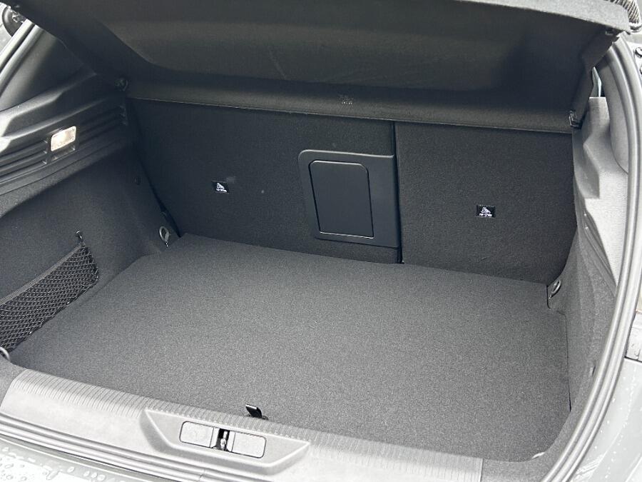 Used Peugeot E-308 2025 for sale - 76472970: Photo 61