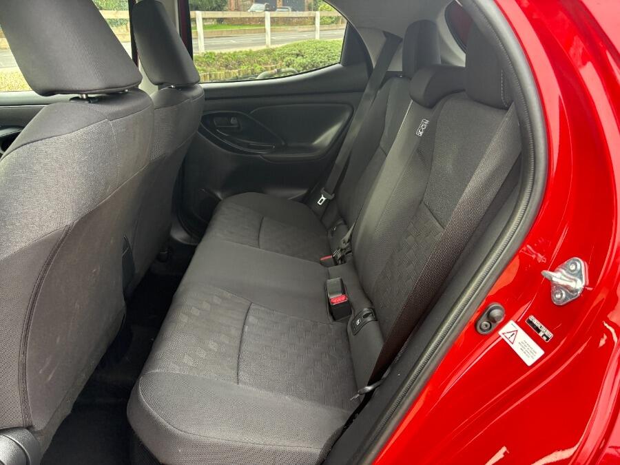 Used Toyota Yaris 2024 for sale - 77882817: Photo 27