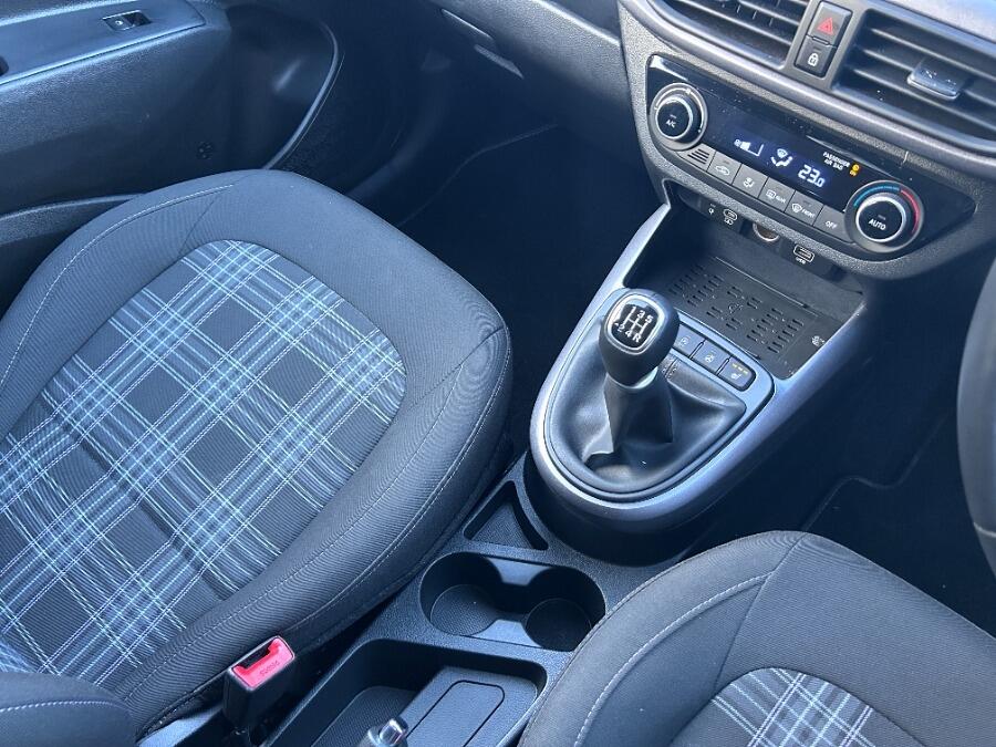 Used Hyundai i10 2024 for sale - 77321060: Photo 50