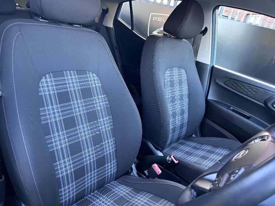 Used Hyundai i10 2024 for sale - 77321060: Photo 54