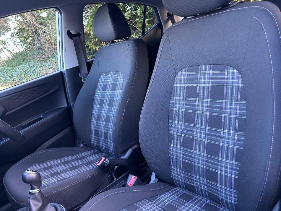 Used Hyundai i10 2024 for sale - 77321060: Photo 60