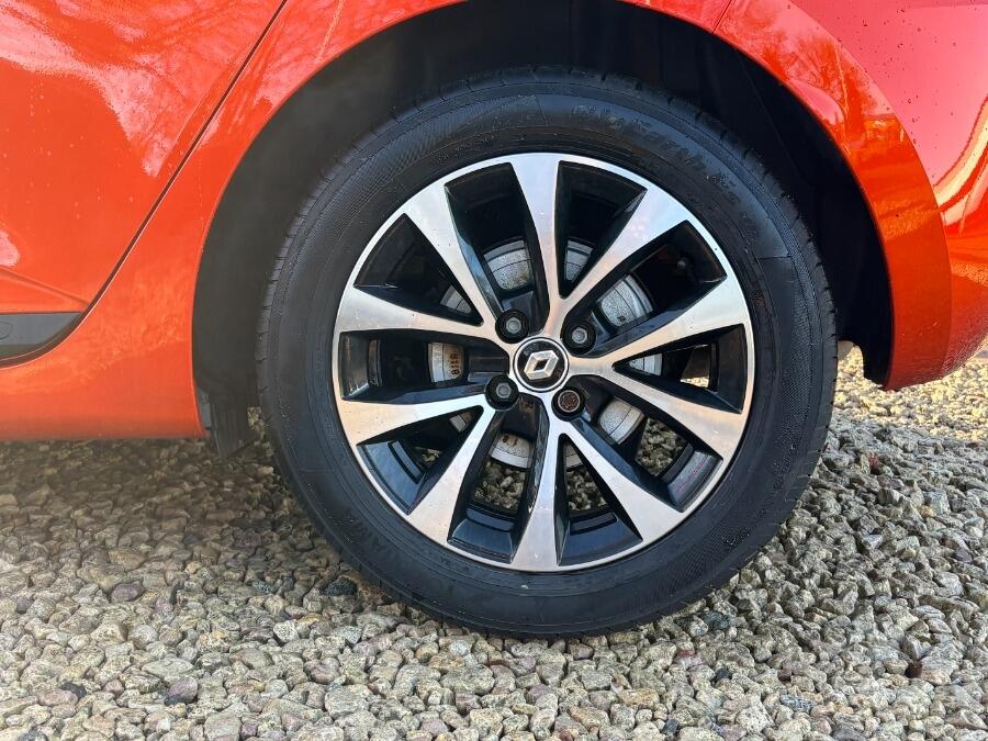 Used Renault Clio for sale - 77598997: Photo 15