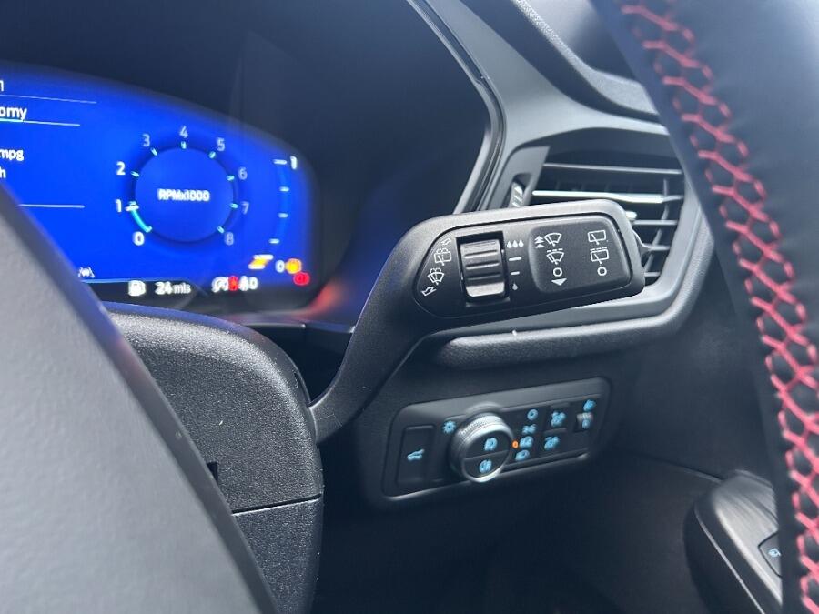 Used Ford Kuga 2022 for sale - 77345162: Photo 35