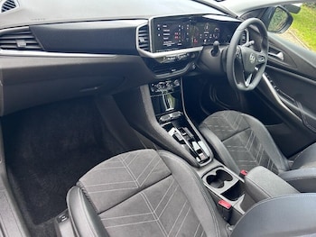 Used Vauxhall Grandland 2024 for sale - 76425246: Photo