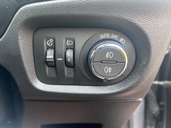 Used Vauxhall Corsa 2023 for sale - 76227164: Photo 33