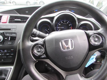 Used Honda Civic 2014 for sale - 76143312: Photo
