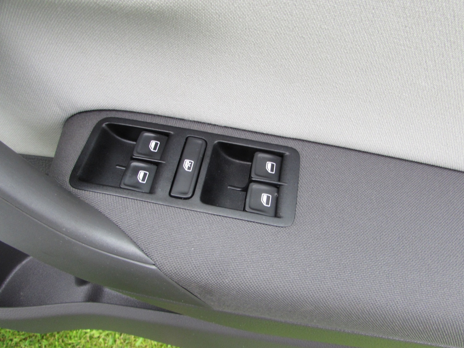 Used Volkswagen Polo 2015 for sale - 76102546: Photo 24
