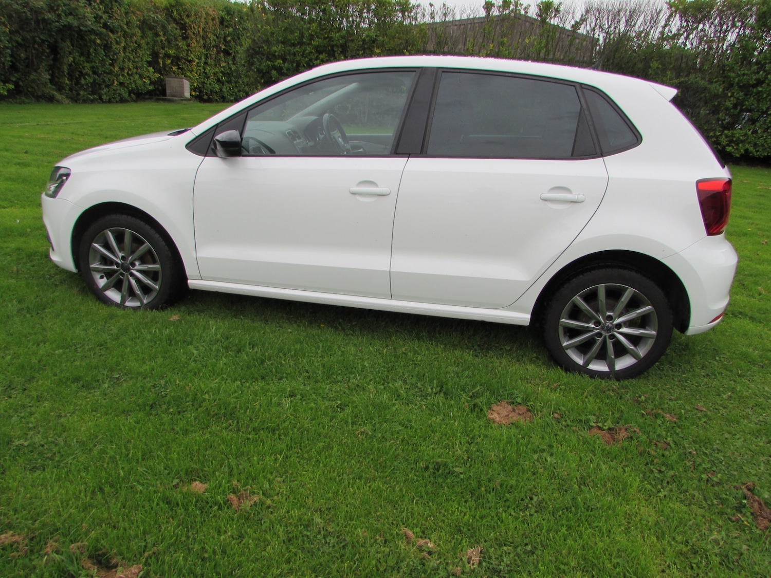 Used Volkswagen Polo 2015 for sale - 76102546: Photo 36