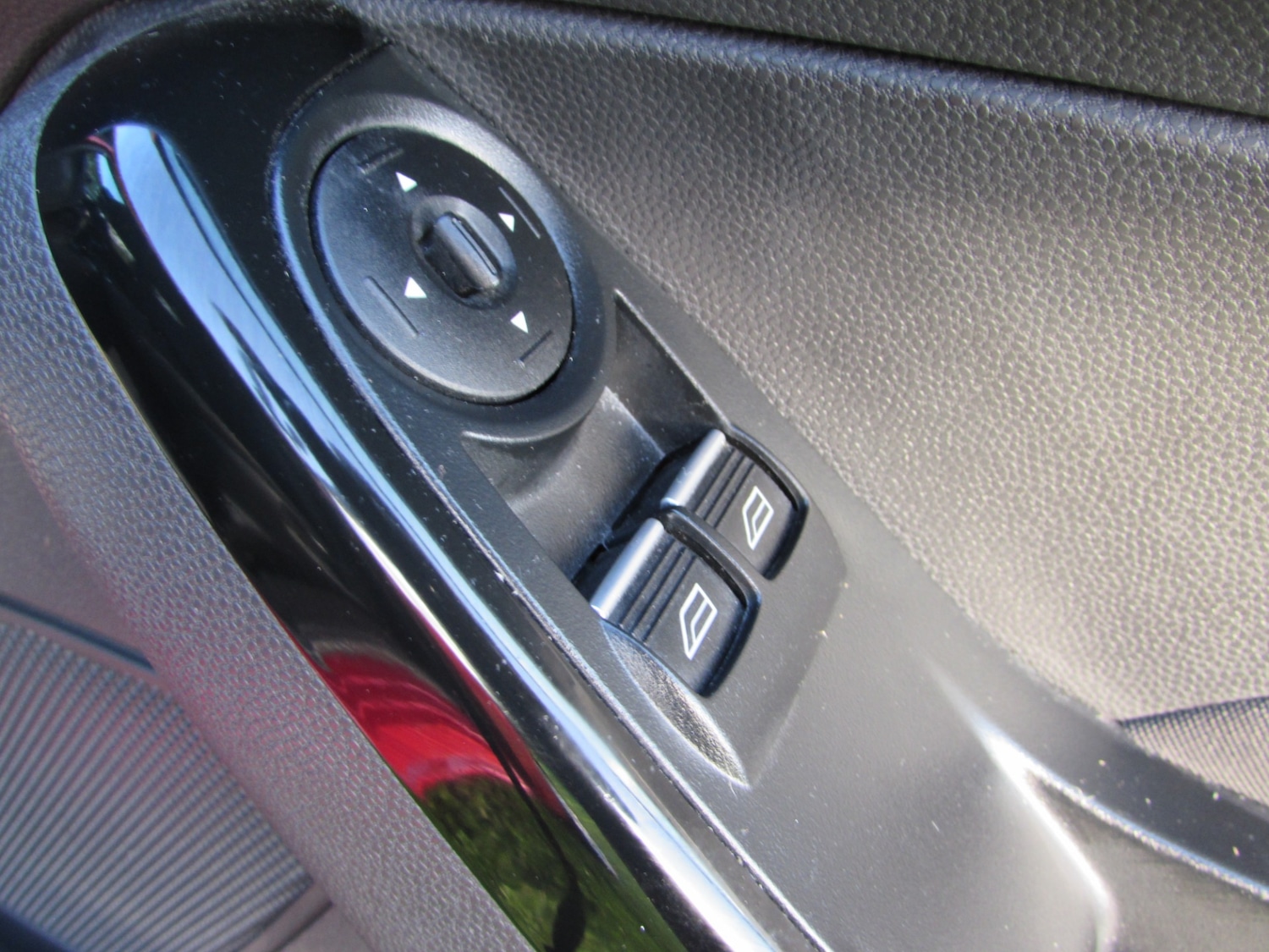 Used Ford Fiesta 2016 for sale - 76436845: Photo 14