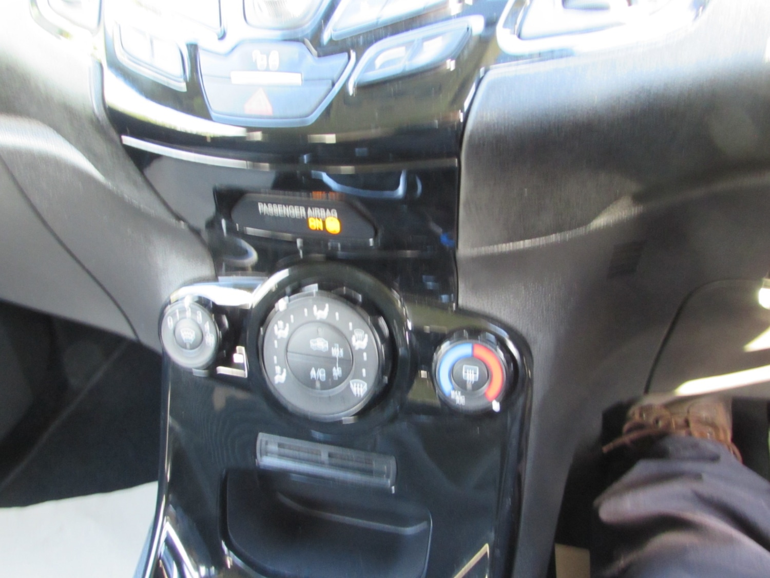 Used Ford Fiesta 2016 for sale - 76436845: Photo 33