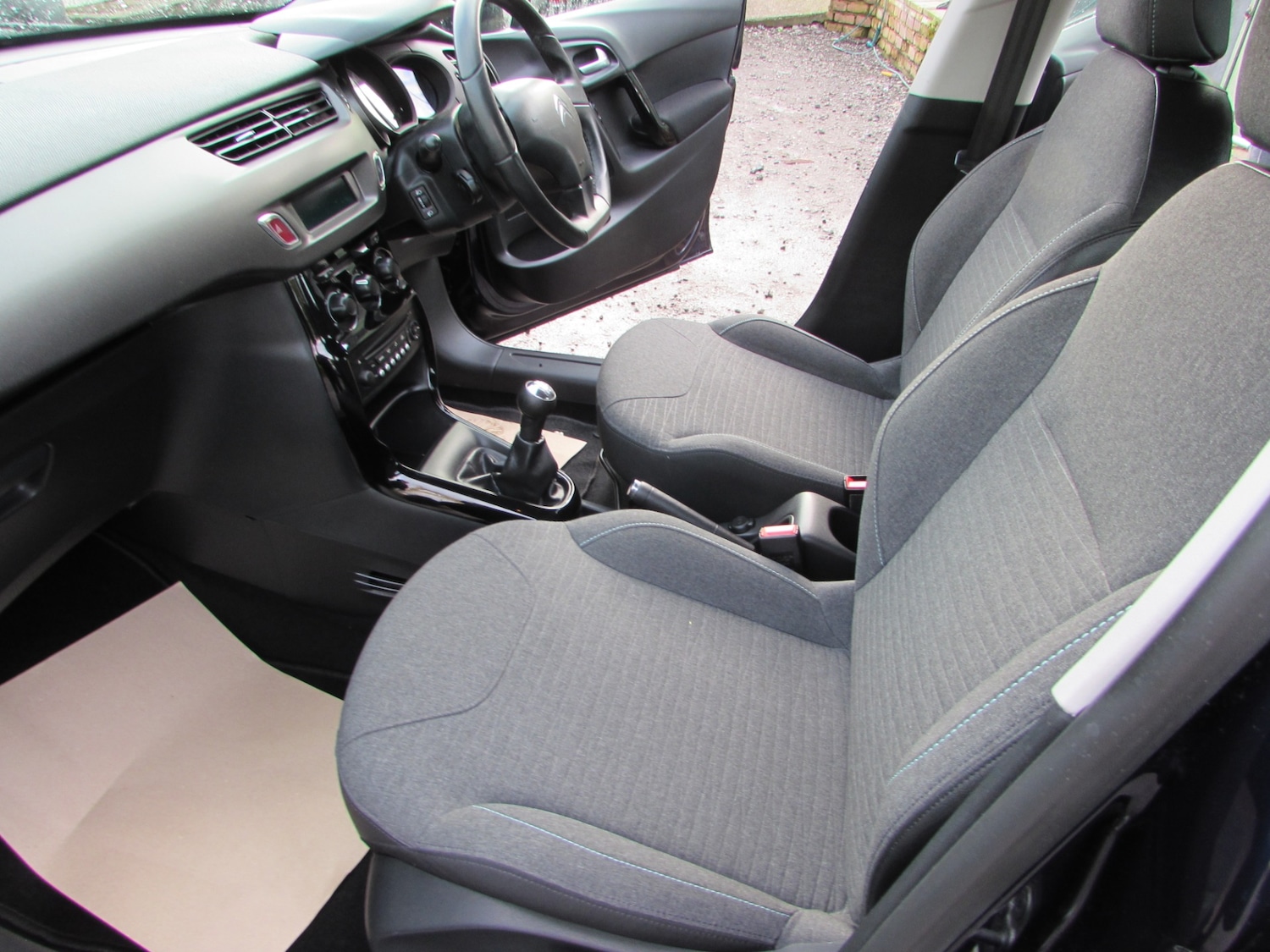 Used Citroen C3 2015 for sale - 77531945: Photo 14