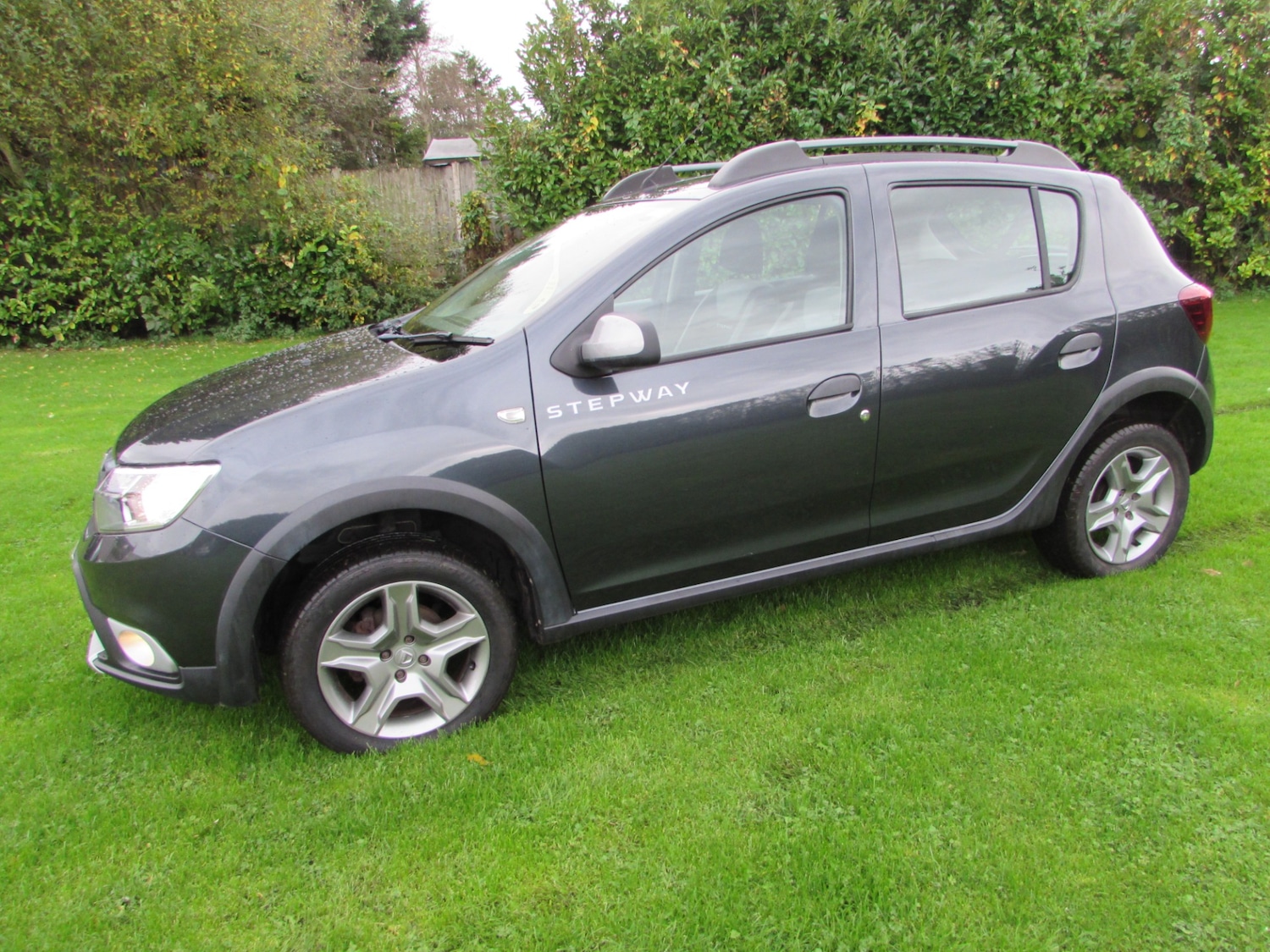 Used Dacia Sandero Stepway 2018 for sale - 76452468: Photo 12
