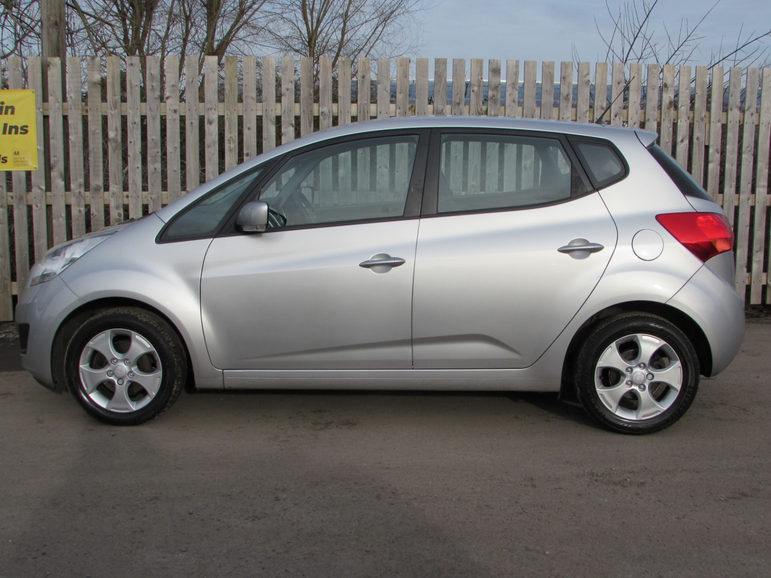 Used Kia Venga 2013 for sale - 77578574: Photo 27