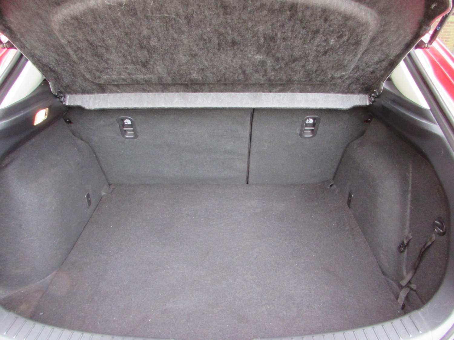 Used Mazda Mazda3 2015 for sale - 77988330: Photo 9