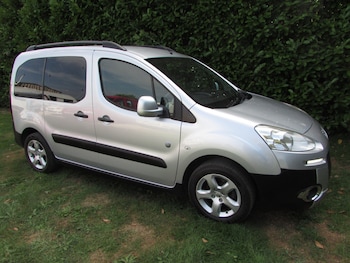 Used Peugeot Partner Tepee 2012 for sale - 79243903: Photo