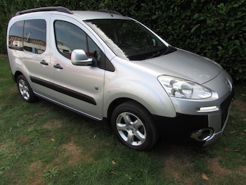 Used Peugeot Partner Tepee 2012 for sale - 79243903: Photo
