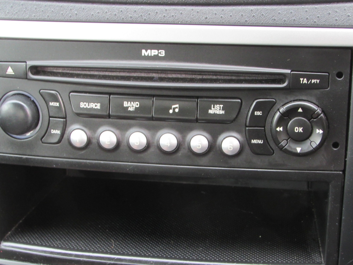 Used Citroen C2 2009 for sale - 76464736: Photo 24