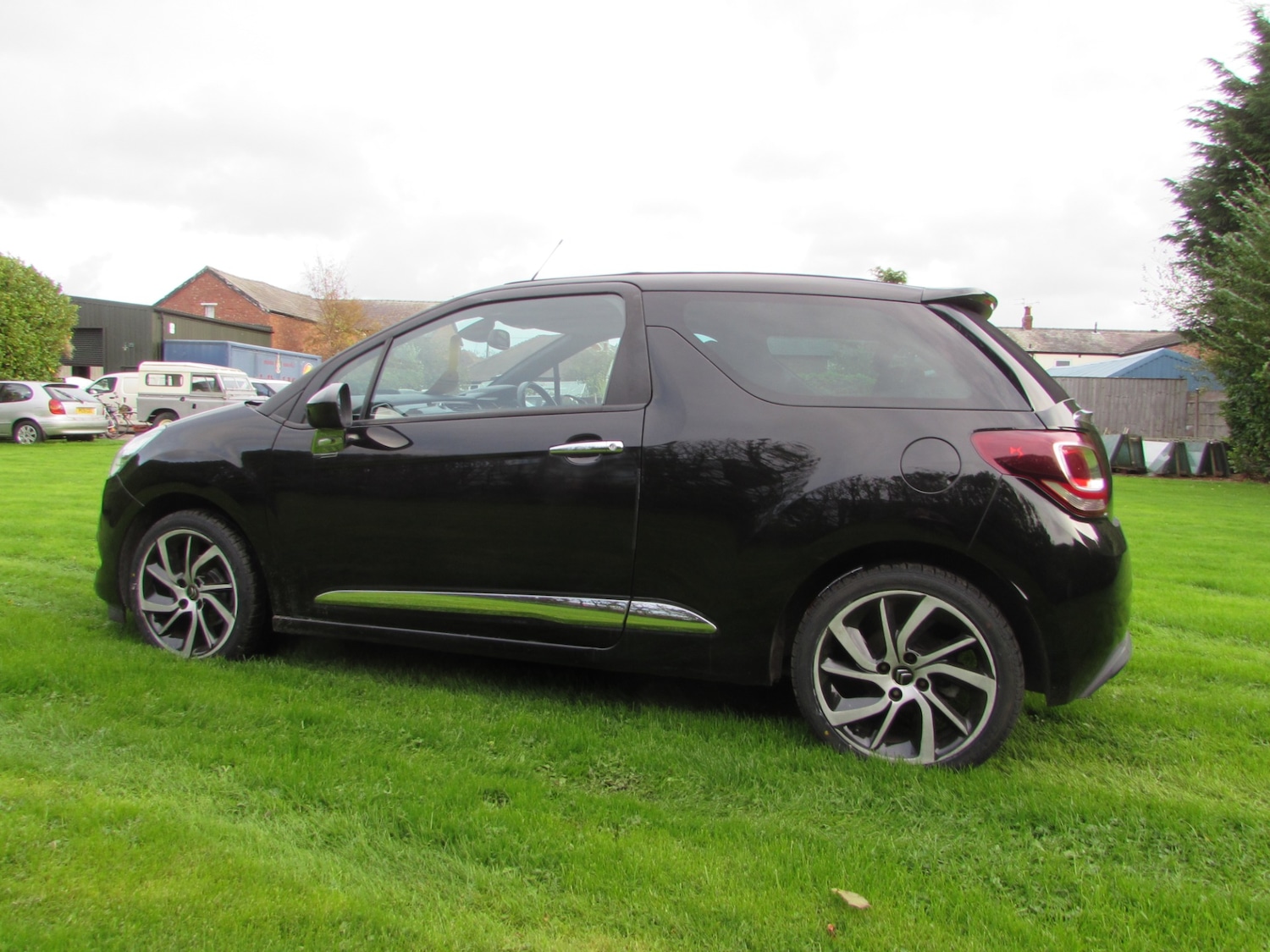 Used Citroen DS3 2014 for sale - 76355747: Photo 19