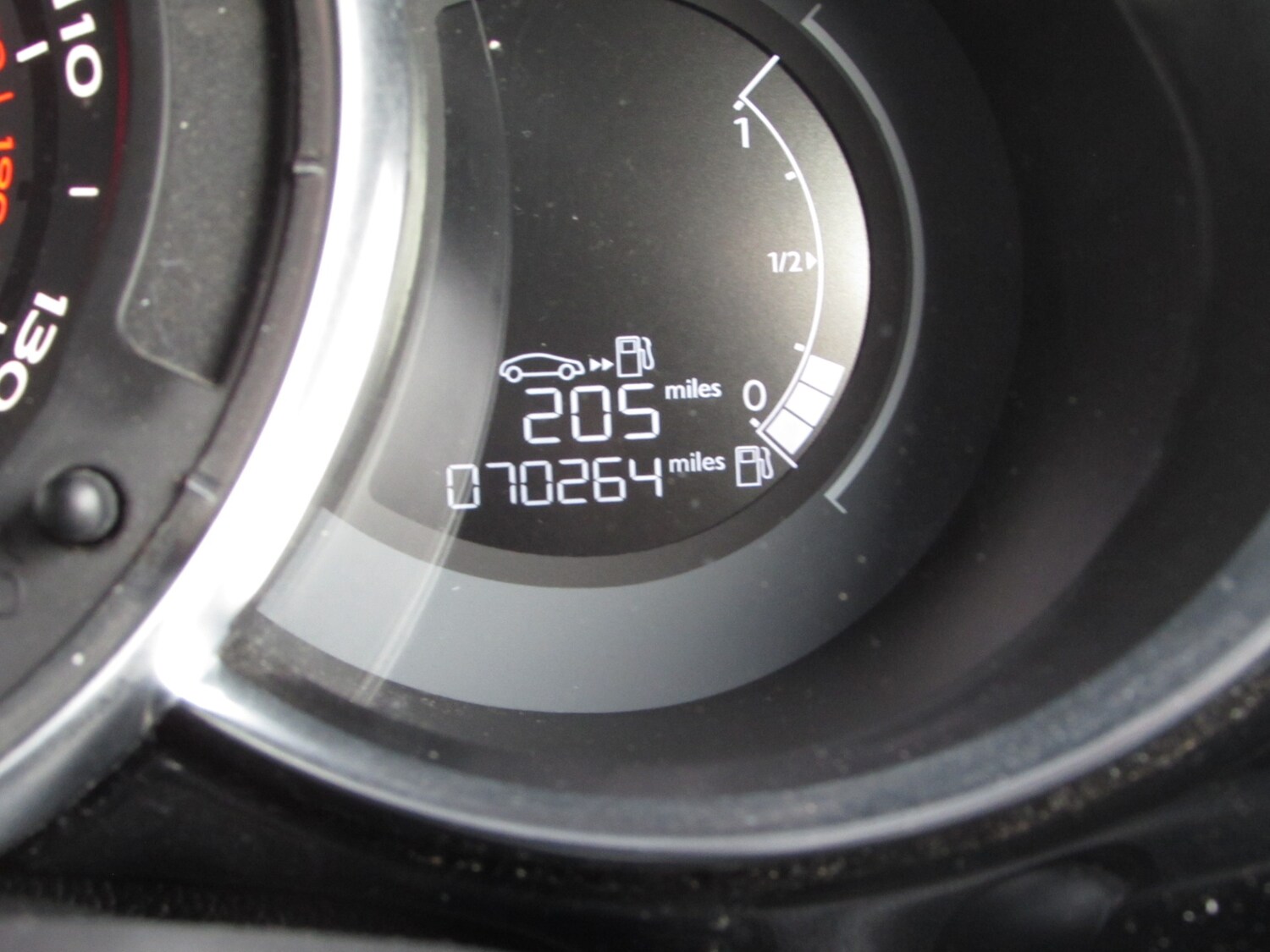 Used Citroen DS3 2014 for sale - 76355747: Photo 33