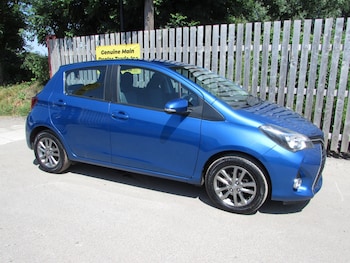 Used Toyota Yaris 2015 for sale - 78993244: Photo