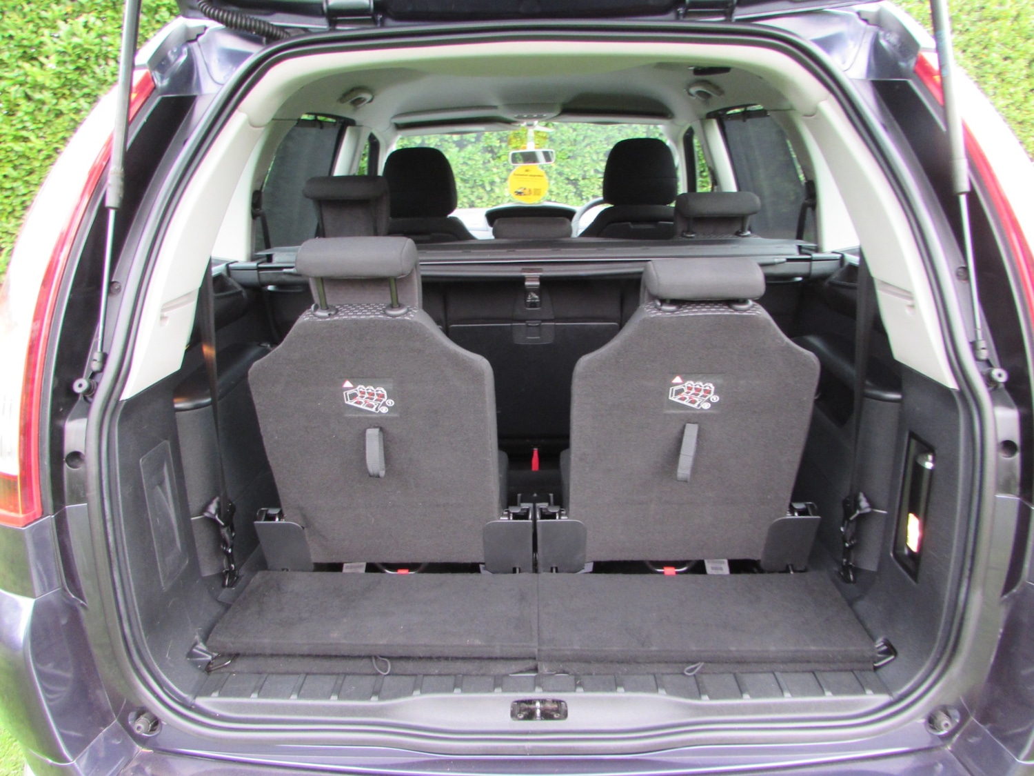 Used Citroen C4 Grand Picasso 2011 for sale - 76309938: Photo 2