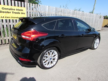 Used Ford Focus 2017 for sale - 78699677: Photo