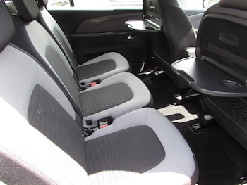 Used Citroen Grand C4 Picasso 2015 for sale - 78756259: Photo