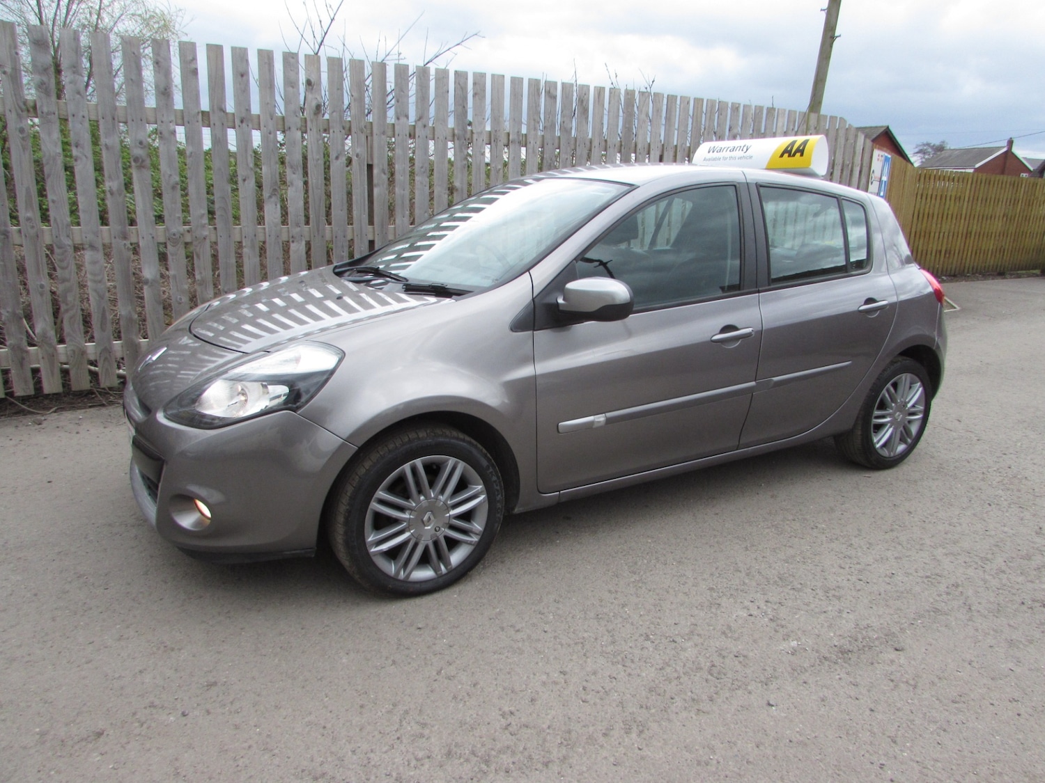 Used Renault Clio 2012 for sale - 78133653: Photo 14