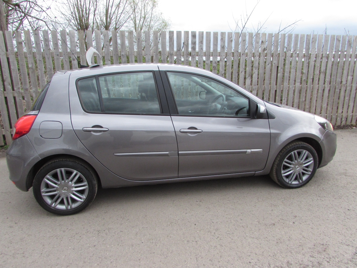 Used Renault Clio 2012 for sale - 78133653: Photo 18