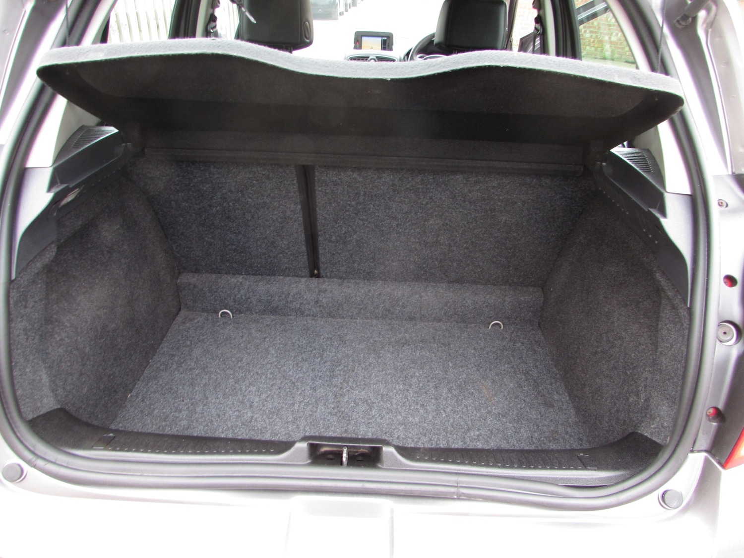 Used Renault Clio 2012 for sale - 78133653: Photo 7