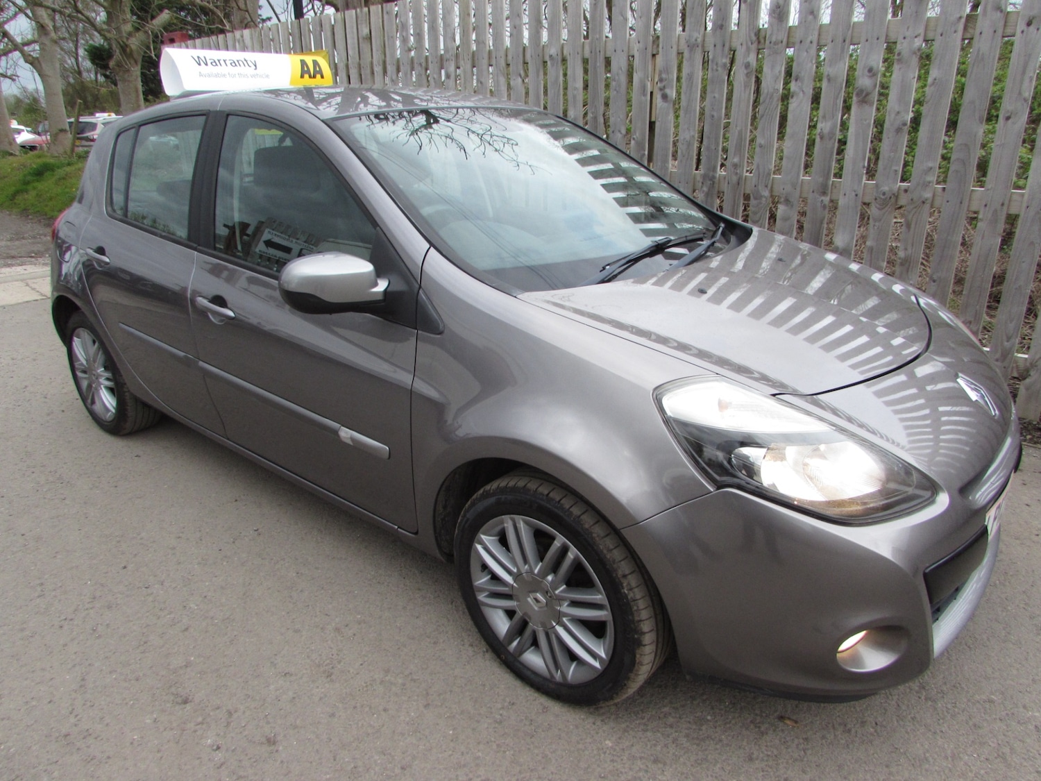 Used Renault Clio 2012 for sale - 78133653: Photo 9