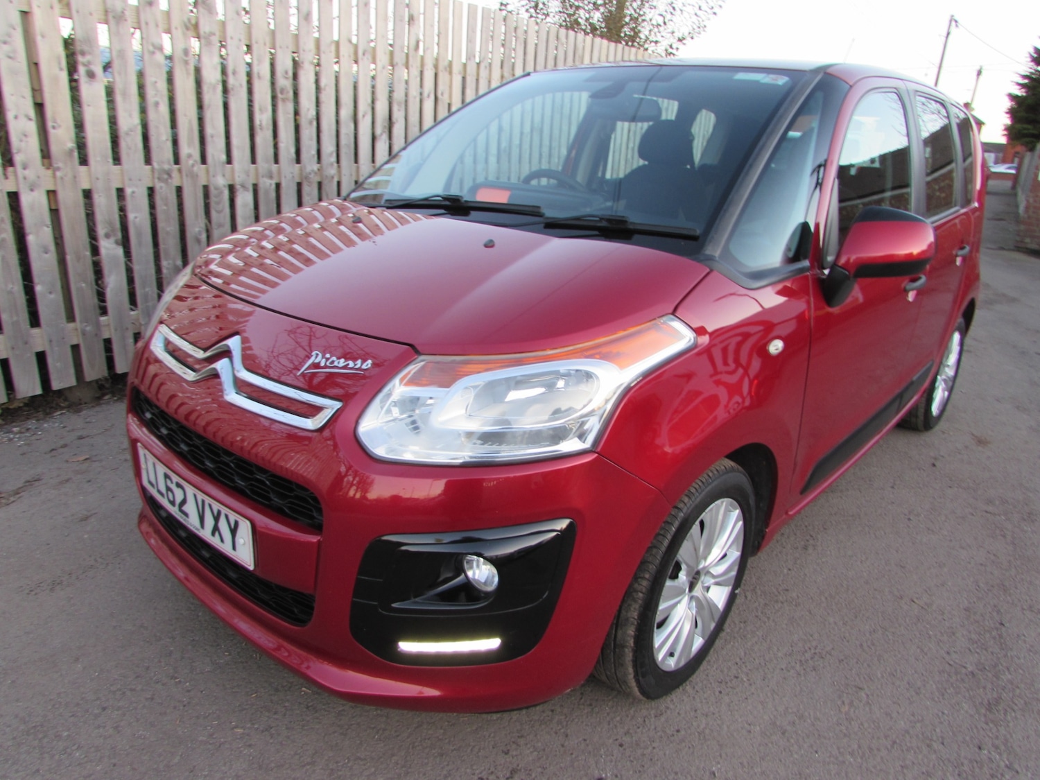 Used Citroen C3 Picasso 2013 for sale - 76641201: Photo 34