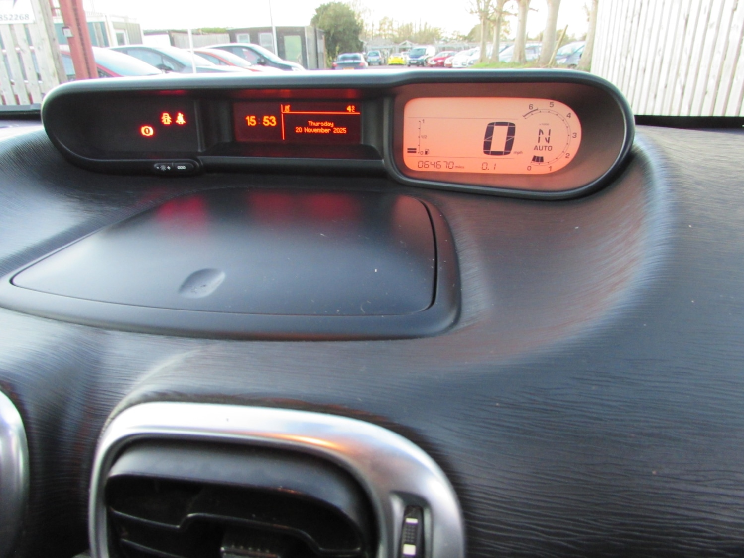 Used Citroen C3 Picasso 2013 for sale - 76641201: Photo 38