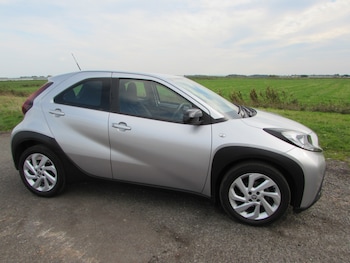 Used Toyota Aygo X 2023 for sale - 76145795: Photo