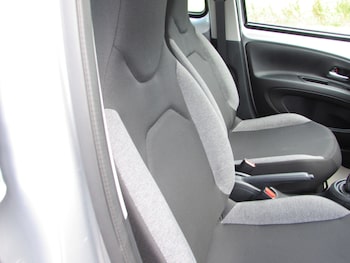 Used Toyota Aygo X 2023 for sale - 76145795: Photo