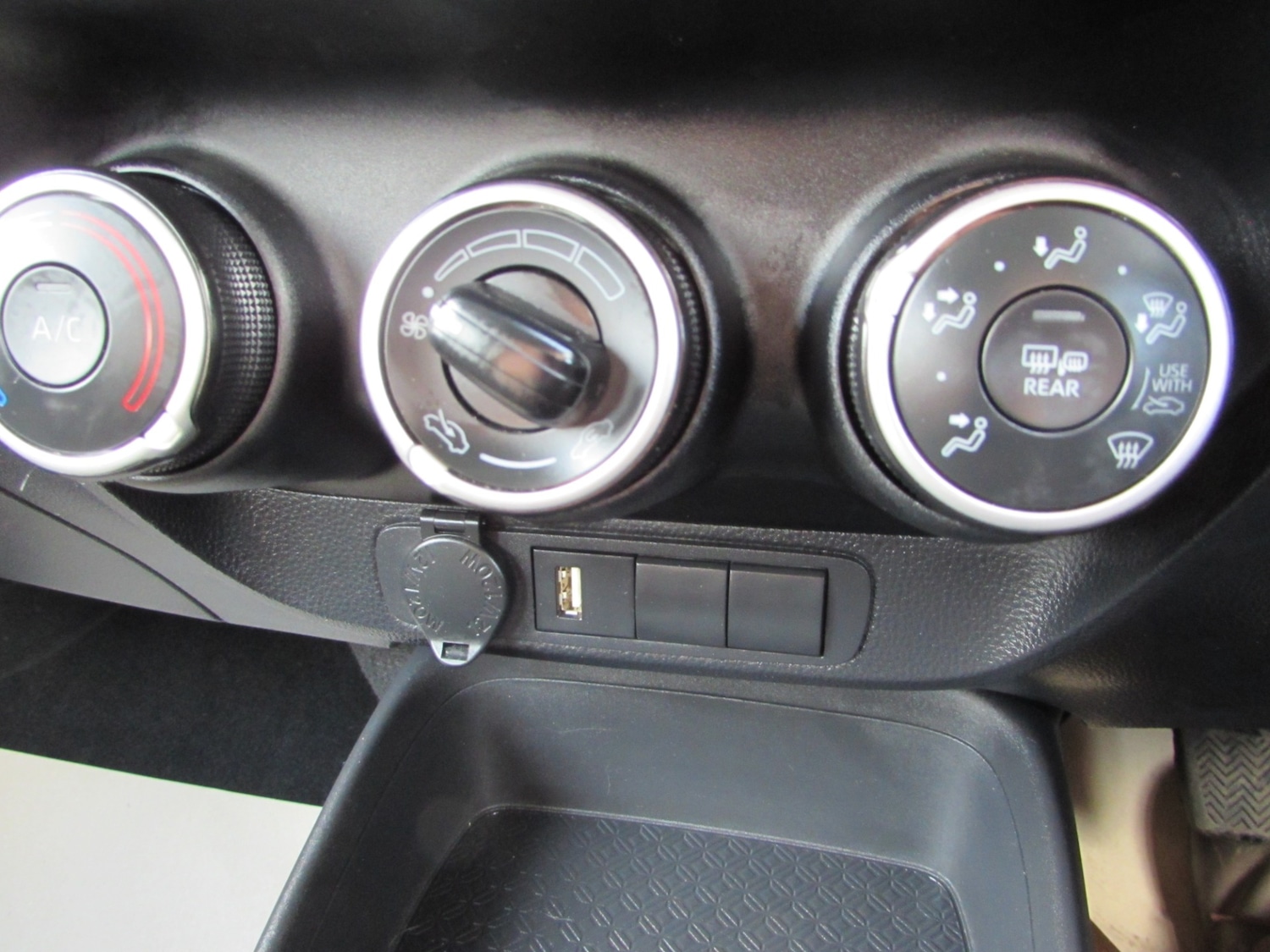 Used Toyota Aygo X 2023 for sale - 76145795: Photo 46