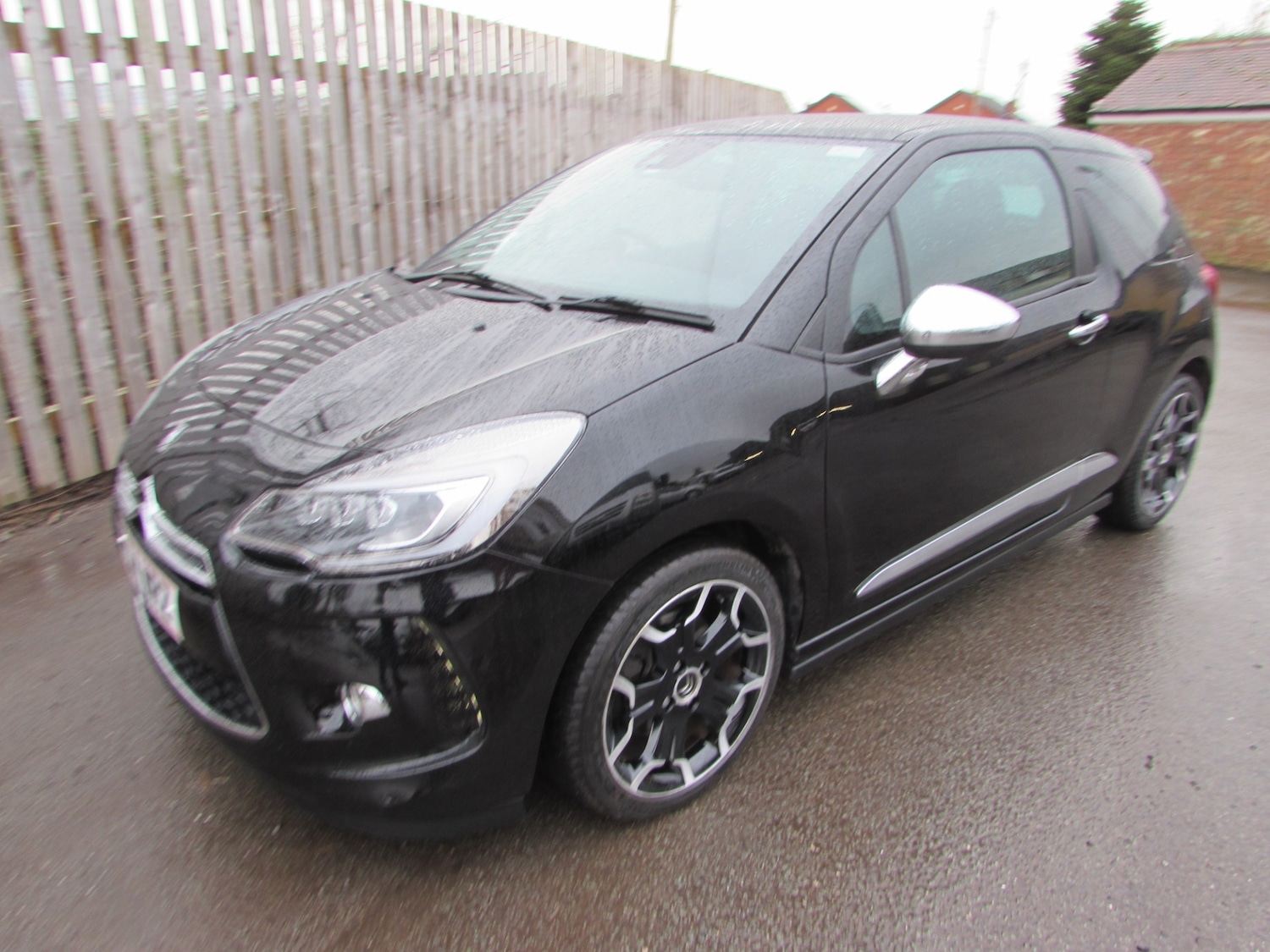 Used Citroen DS3 2014 for sale - 77418511: Photo 31