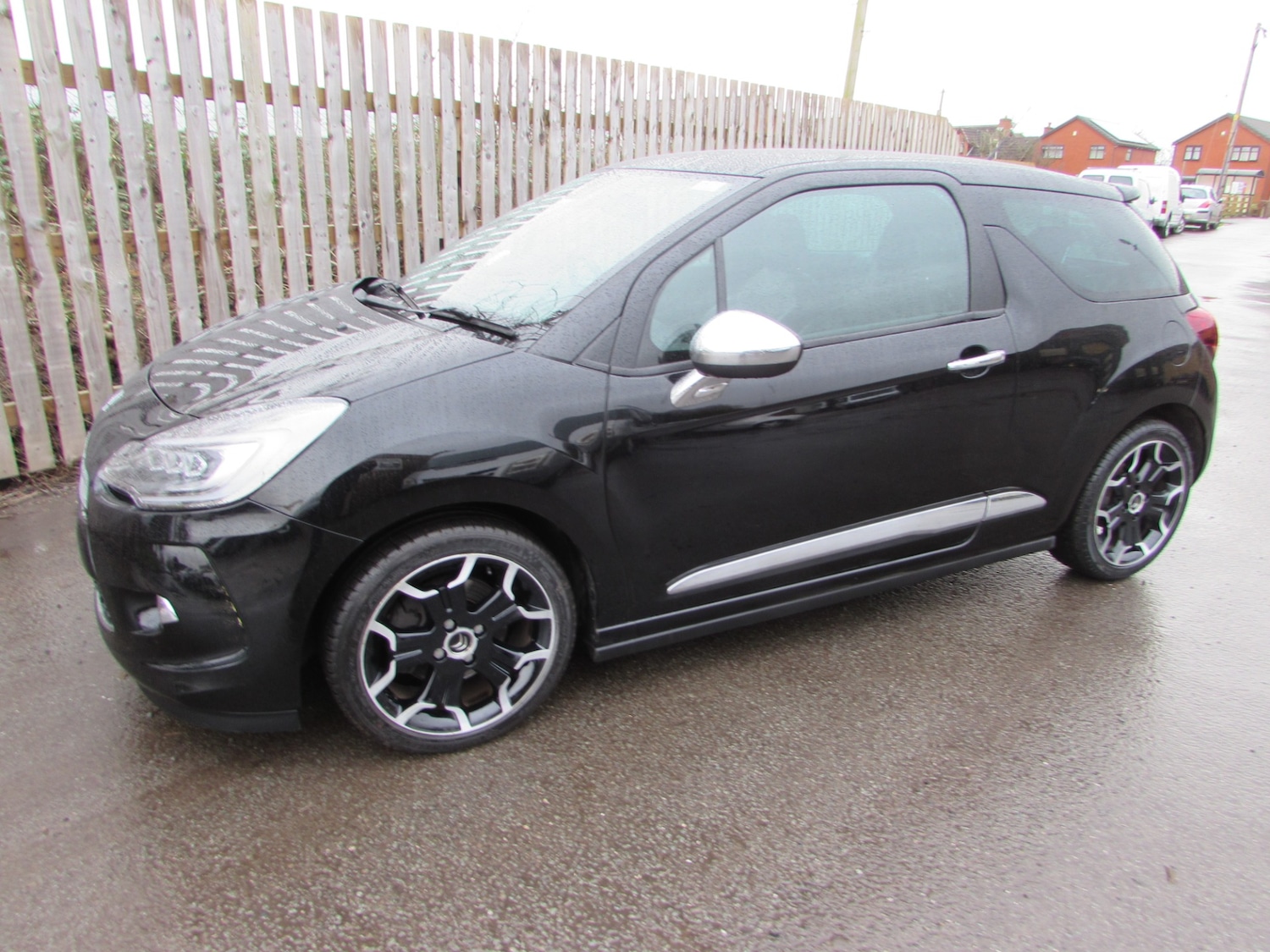 Used Citroen DS3 2014 for sale - 77418511: Photo 32