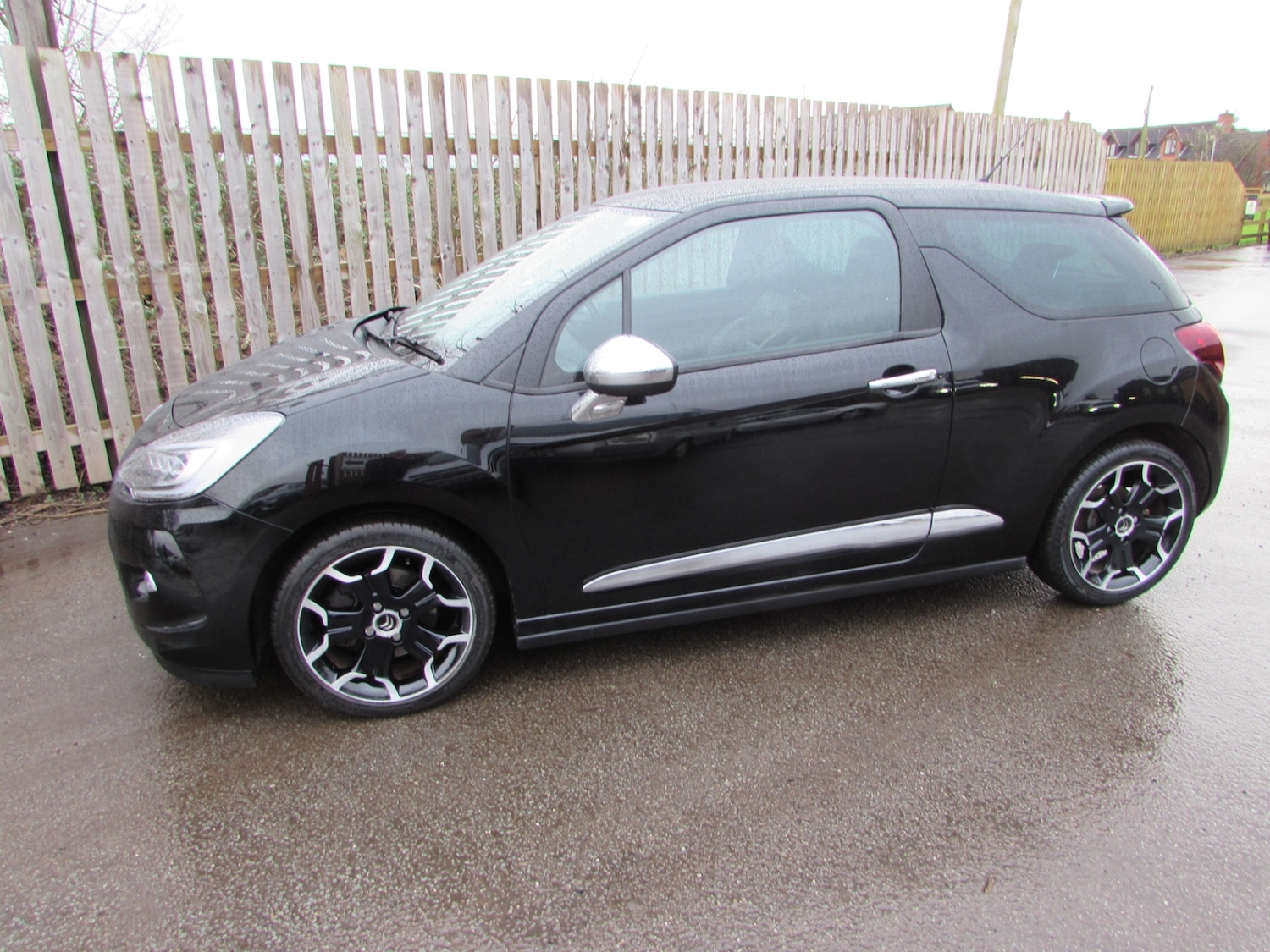 Used Citroen DS3 2014 for sale - 77418511: Photo 33