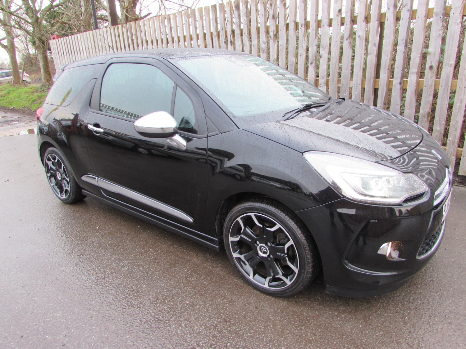 Used Citroen DS3 2014 for sale - 77418511: Photo 4