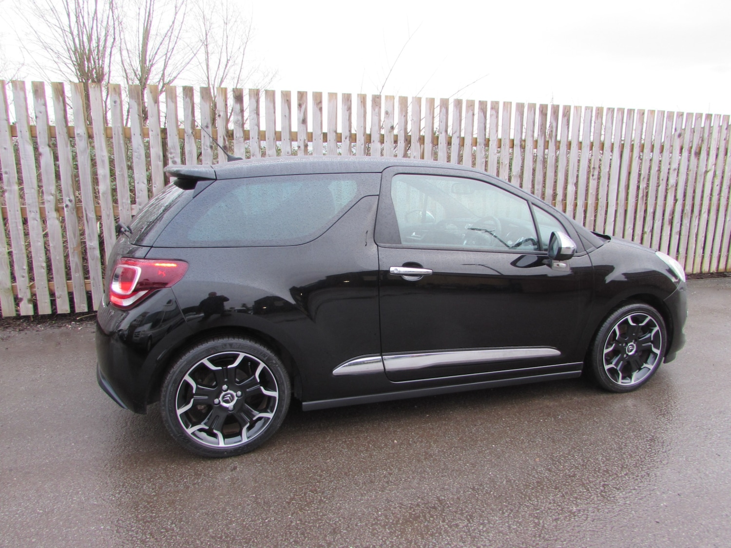 Used Citroen DS3 2014 for sale - 77418511: Photo 9