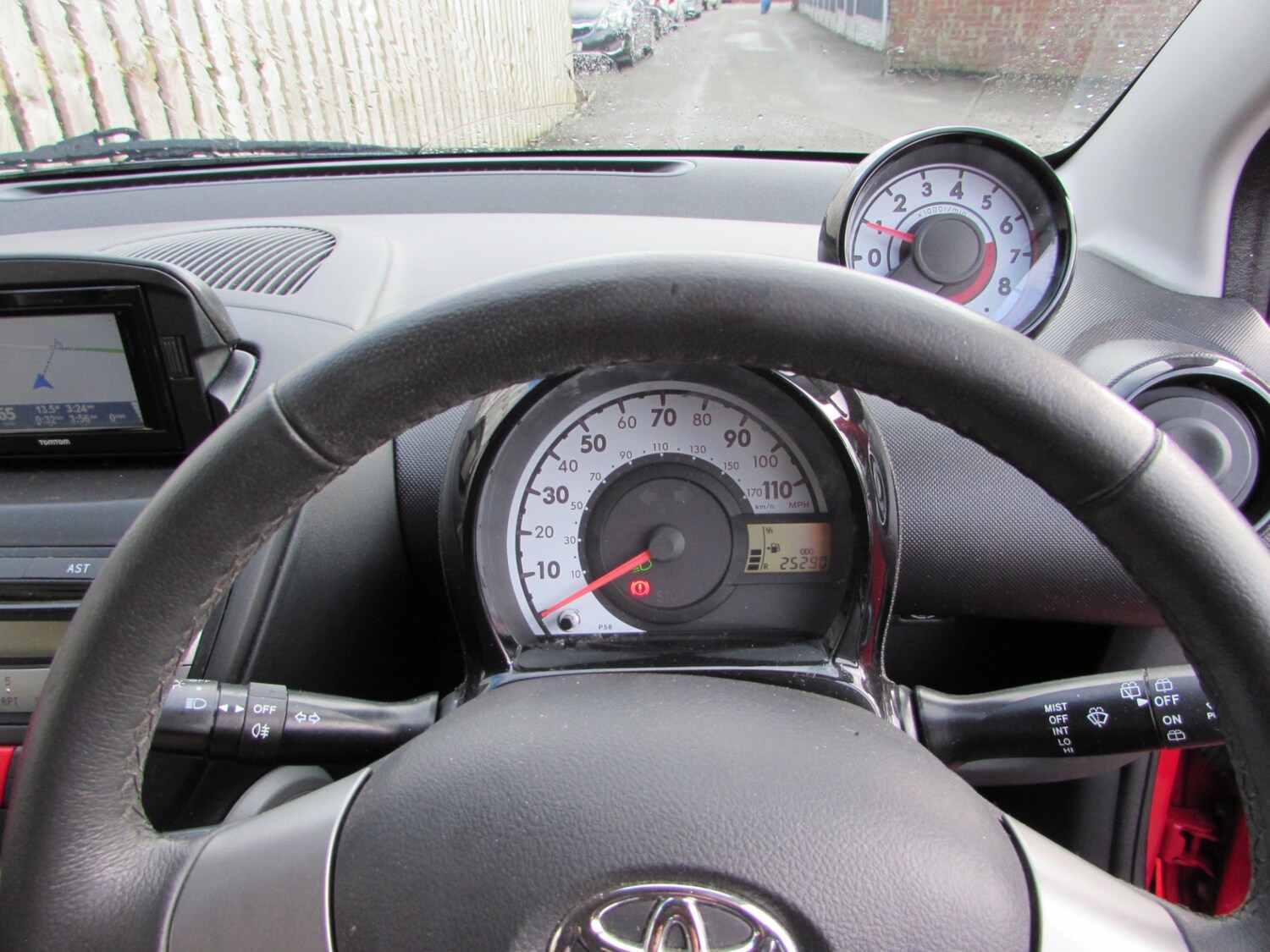 Used Toyota AYGO 2013 for sale - 77543871: Photo 27