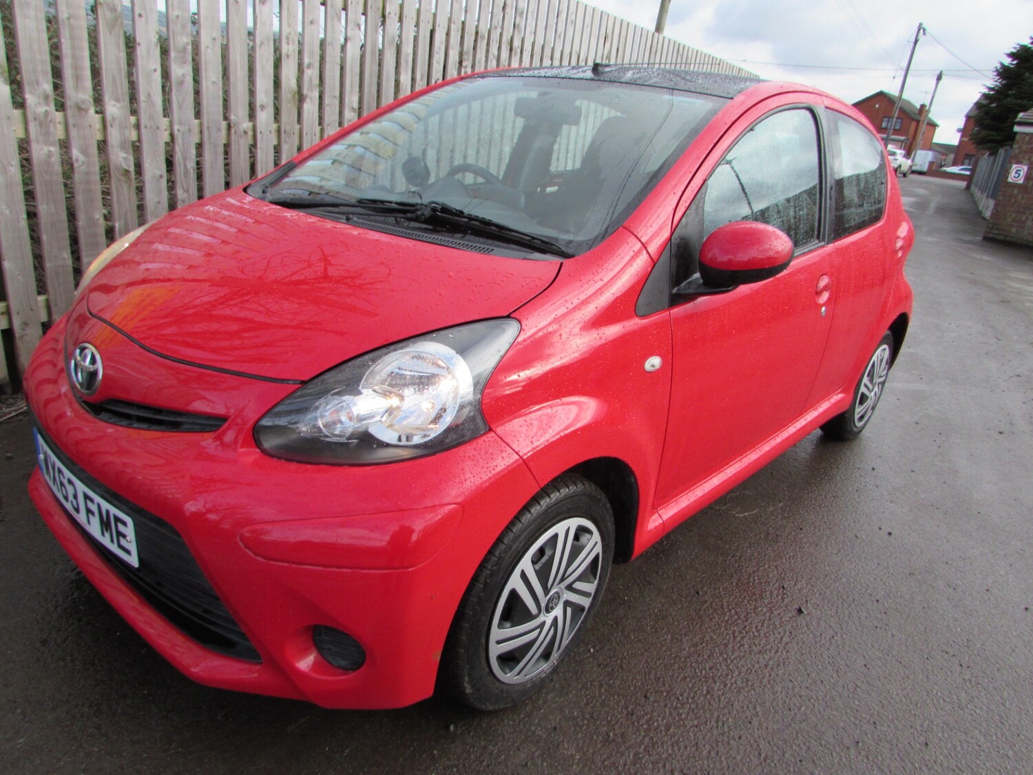 Used Toyota AYGO 2013 for sale - 77543871: Photo 28