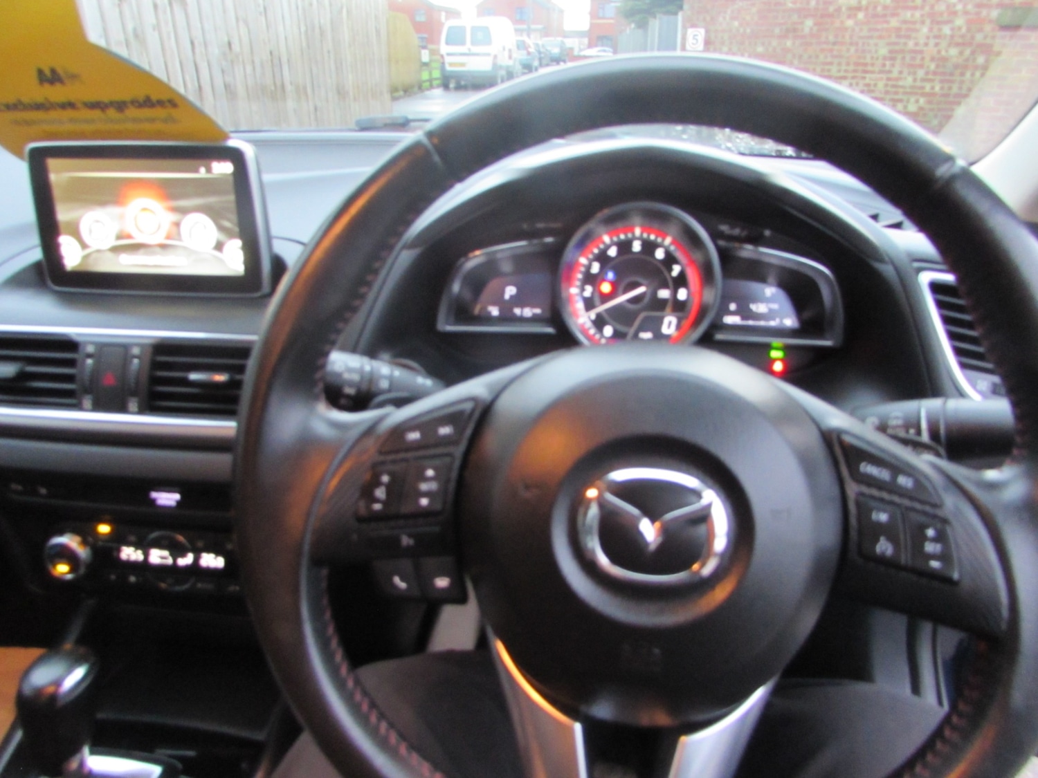 Used Mazda Mazda3 2015 for sale - 76970053: Photo 7