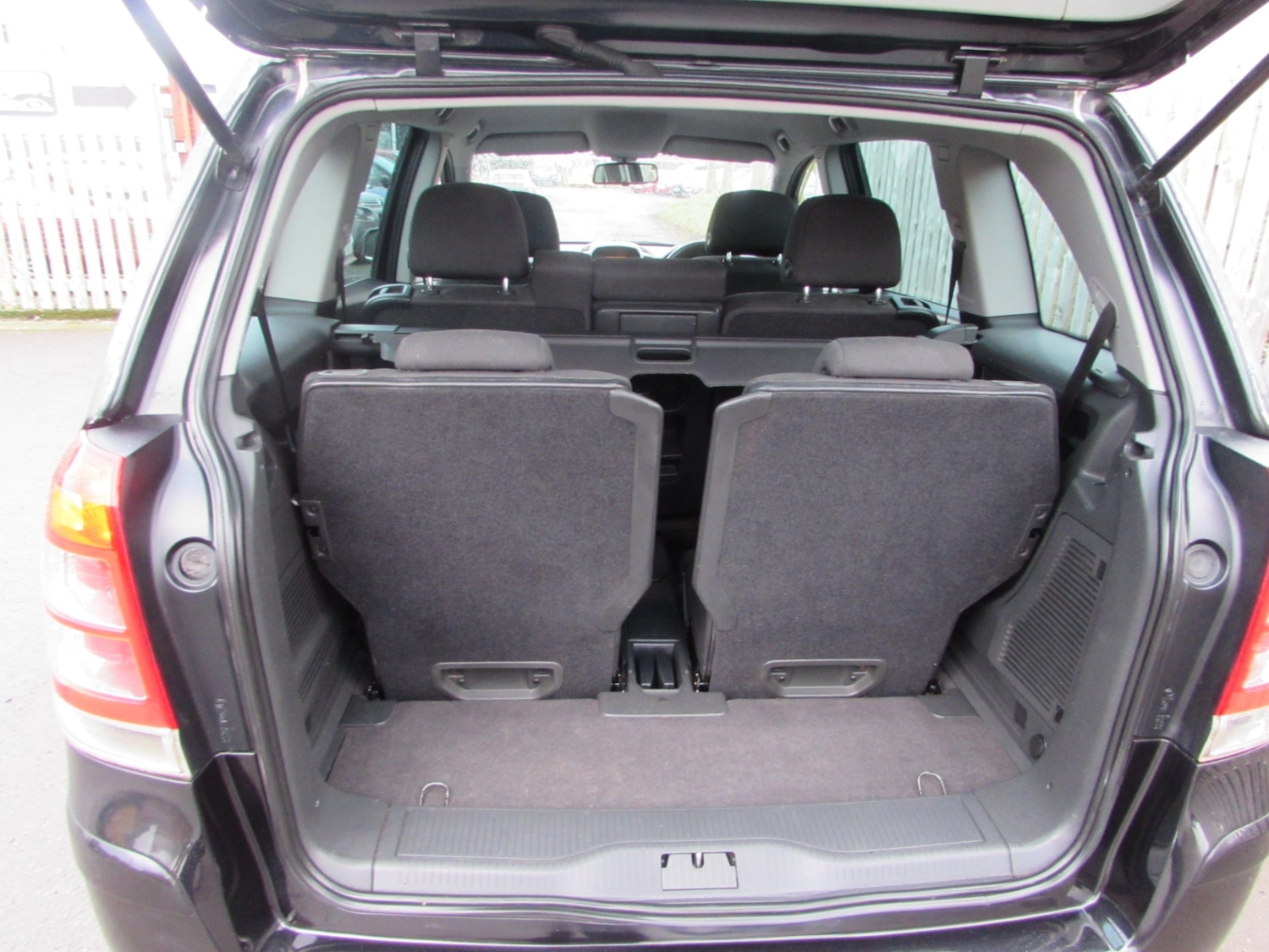 Used Vauxhall Zafira 2013 for sale - 76738005: Photo 29