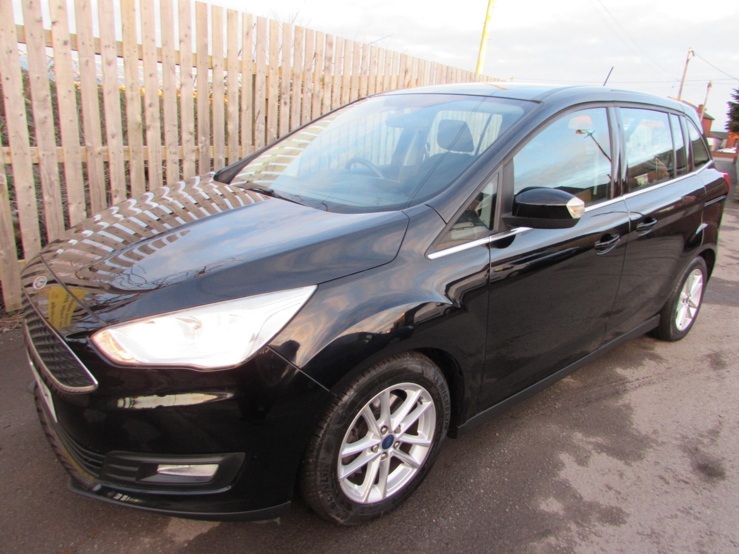 Used Ford Grand C-Max 2017 for sale - 77781172: Photo 26