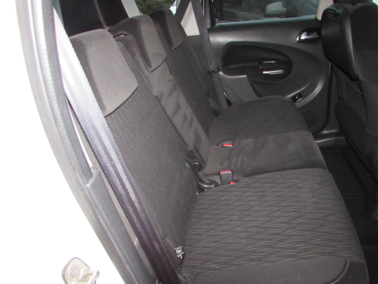 Used Citroen C3 Picasso 2013 for sale - 76466592: Photo 12