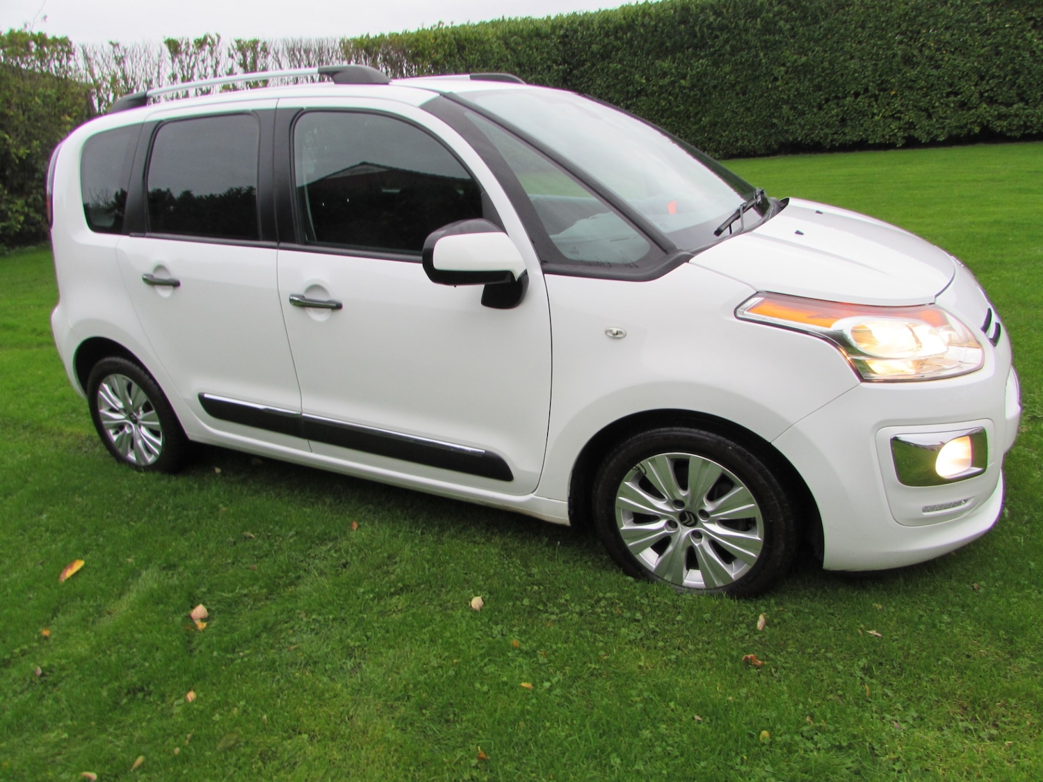 Used Citroen C3 Picasso 2013 for sale - 76466592: Photo 14