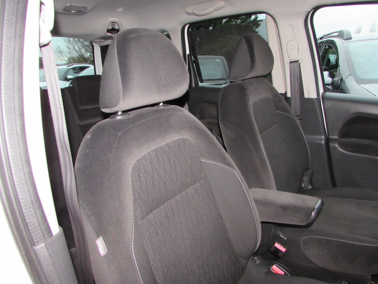 Used Citroen C3 Picasso 2013 for sale - 76466592: Photo 15