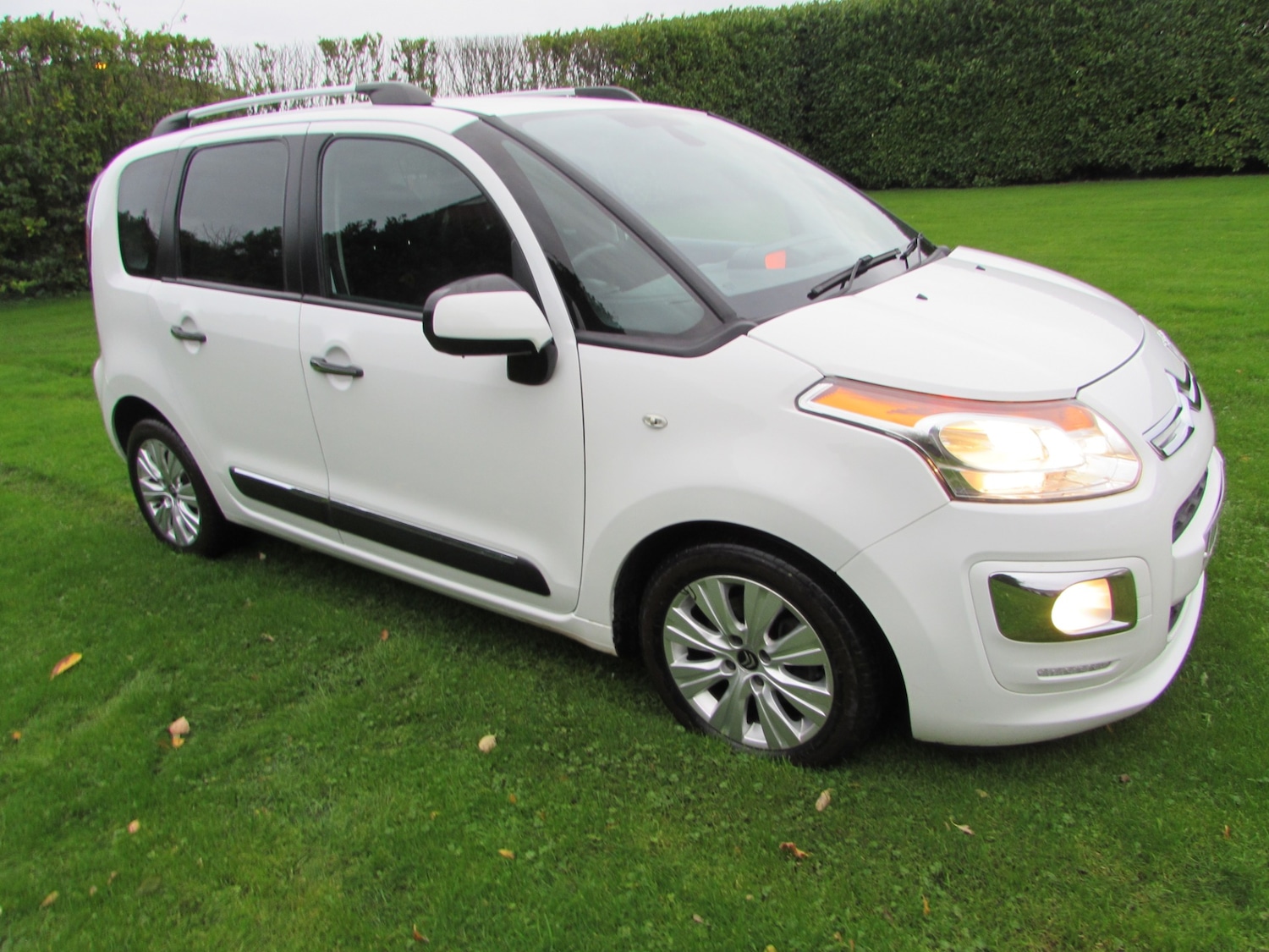 Used Citroen C3 Picasso 2013 for sale - 76466592: Photo 16